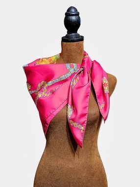 GUCCI SCARF